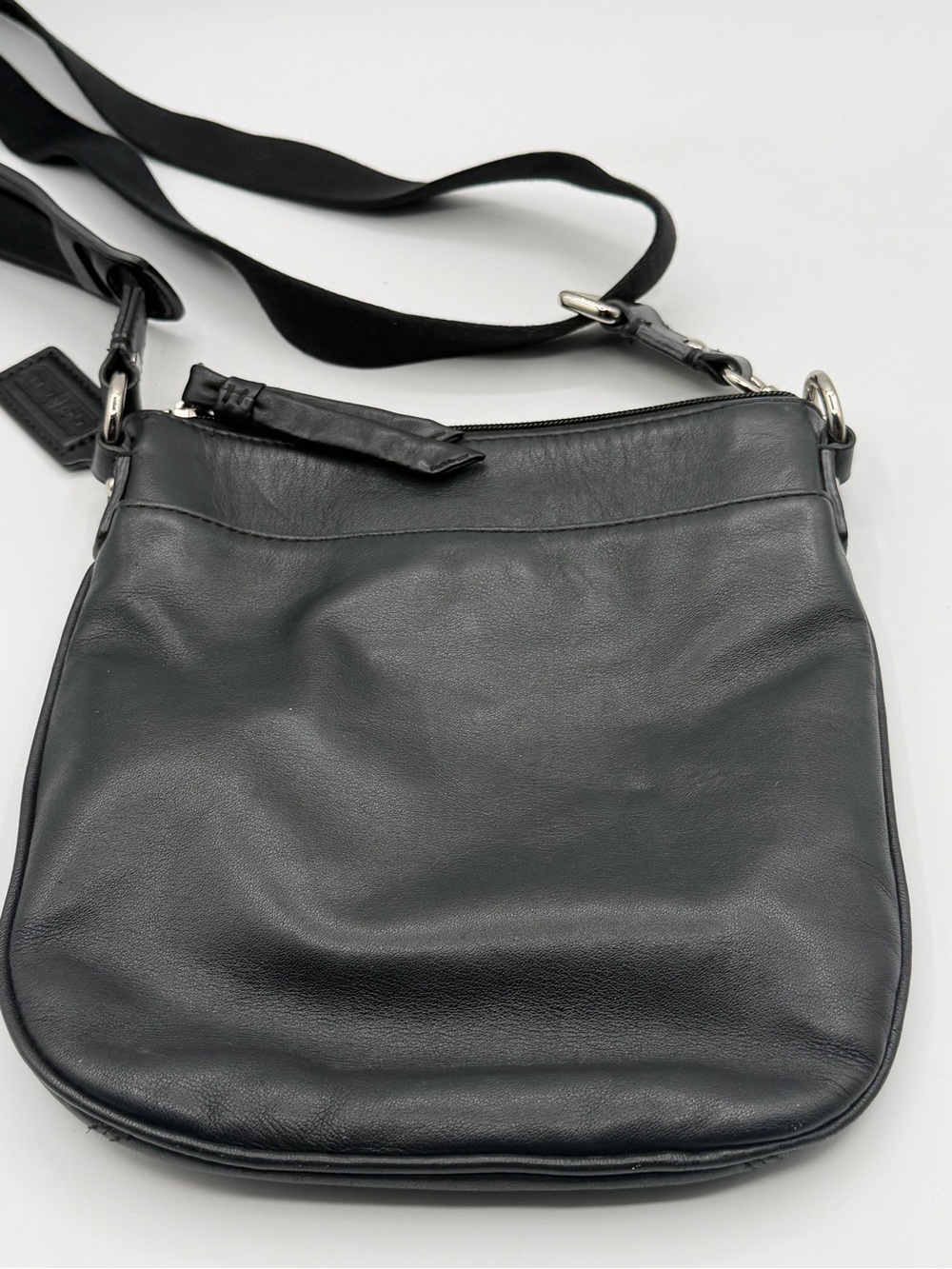 Coach Black Leather Adjustable Zip Closure Crossbody Bag #L0826-42585 - Picture 6 of 15